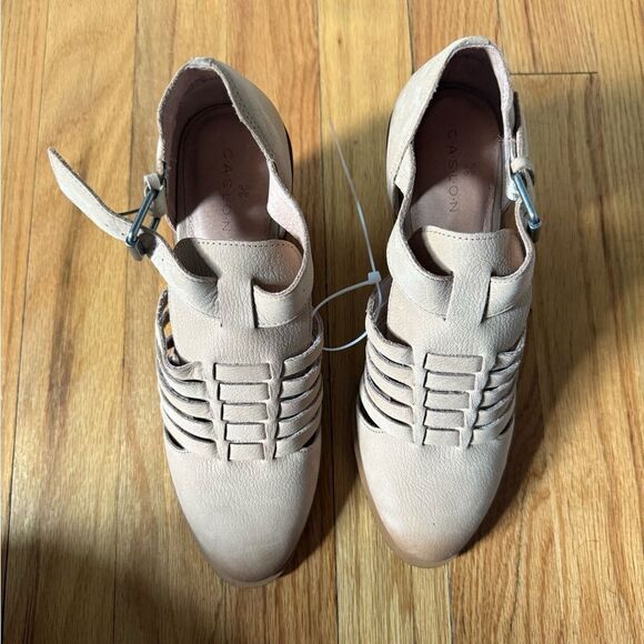 Caslon | Sadie nubuck caged bootie - Picture 2 of 5